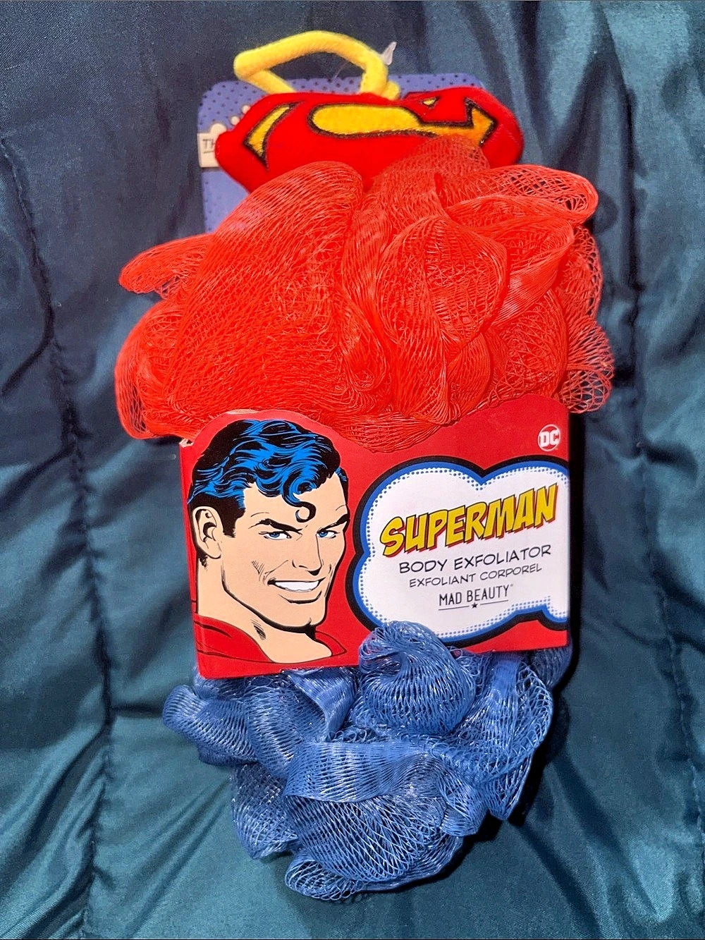 Mad Beauty Superman Body Exfoliator Red & Blue NWT